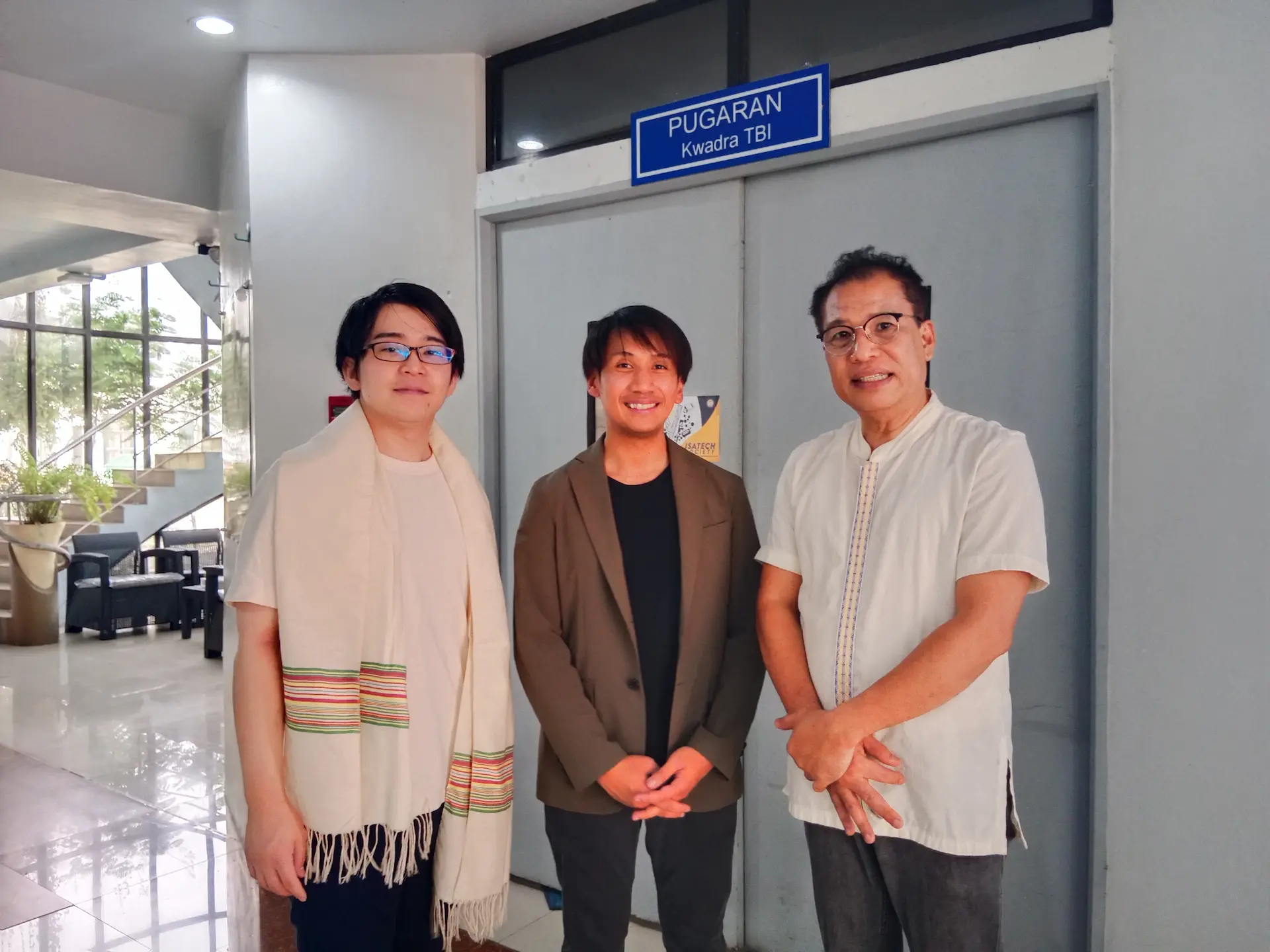 ISAT大学を訪問しました